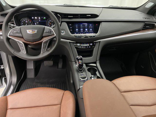 new 2025 Cadillac XT5 car, priced at $59,730