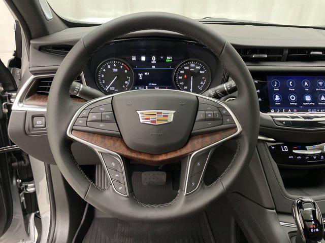 new 2025 Cadillac XT5 car, priced at $59,730