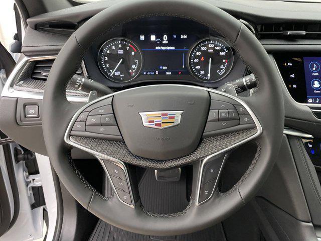 new 2025 Cadillac XT5 car, priced at $65,025