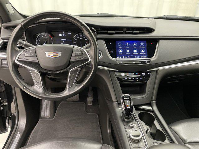 used 2021 Cadillac XT5 car, priced at $30,910