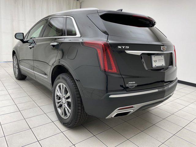 used 2021 Cadillac XT5 car, priced at $30,910