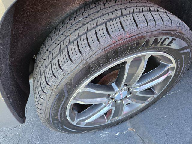 used 2018 GMC Acadia car, priced at $22,600