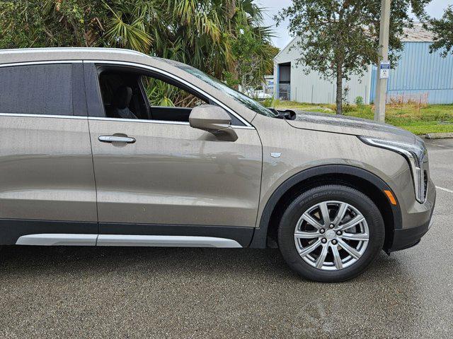 used 2020 Cadillac XT4 car, priced at $23,988