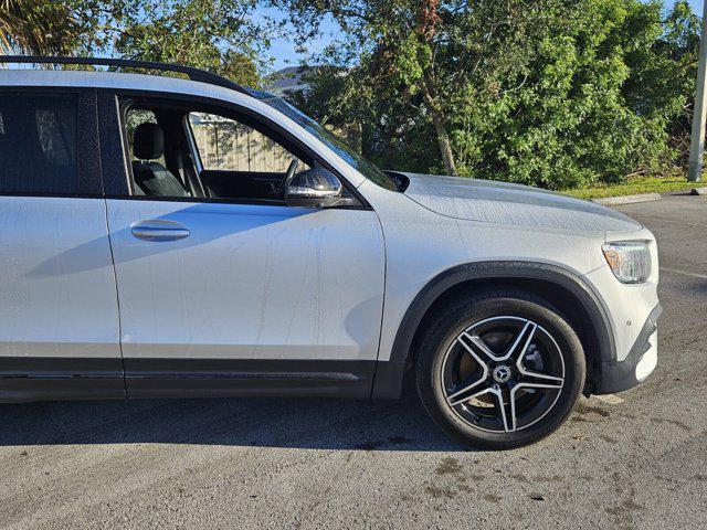 used 2021 Mercedes-Benz GLB 250 car, priced at $26,347