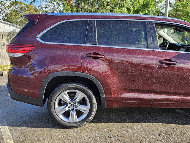 used 2017 Toyota Highlander car, priced at $24,702