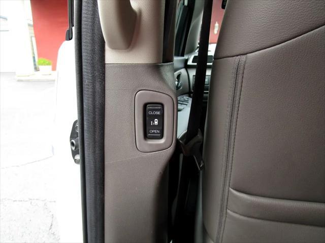 used 2014 Honda Odyssey car, priced at $8,995