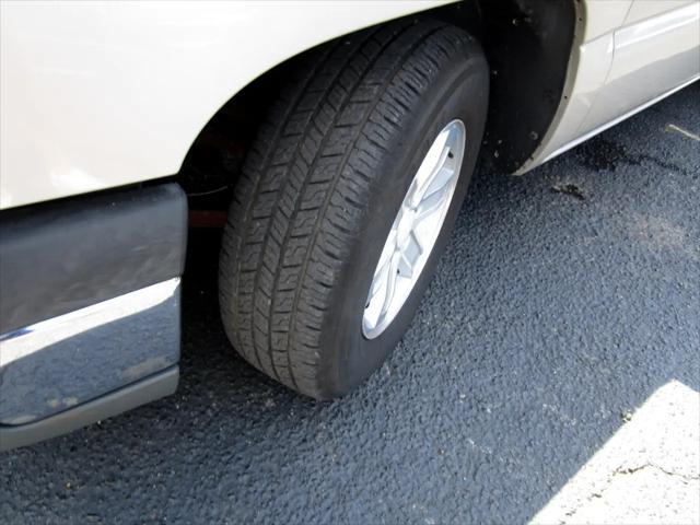 used 2007 Chevrolet Silverado 1500 car, priced at $5,500