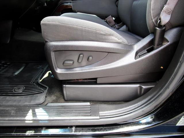 used 2014 GMC Sierra 1500 car, priced at $15,995