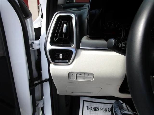 used 2022 Kia Sorento car, priced at $22,995