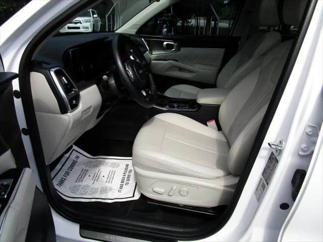 used 2022 Kia Sorento car, priced at $22,995