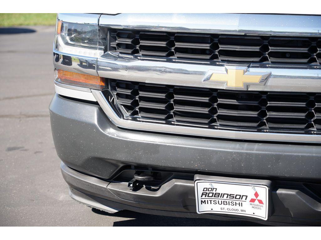 used 2018 Chevrolet Silverado 1500 car, priced at $20,999