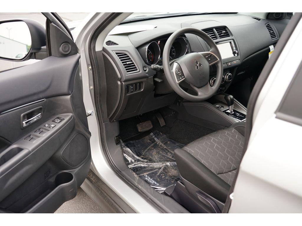 new 2024 Mitsubishi Outlander Sport car, priced at $27,365