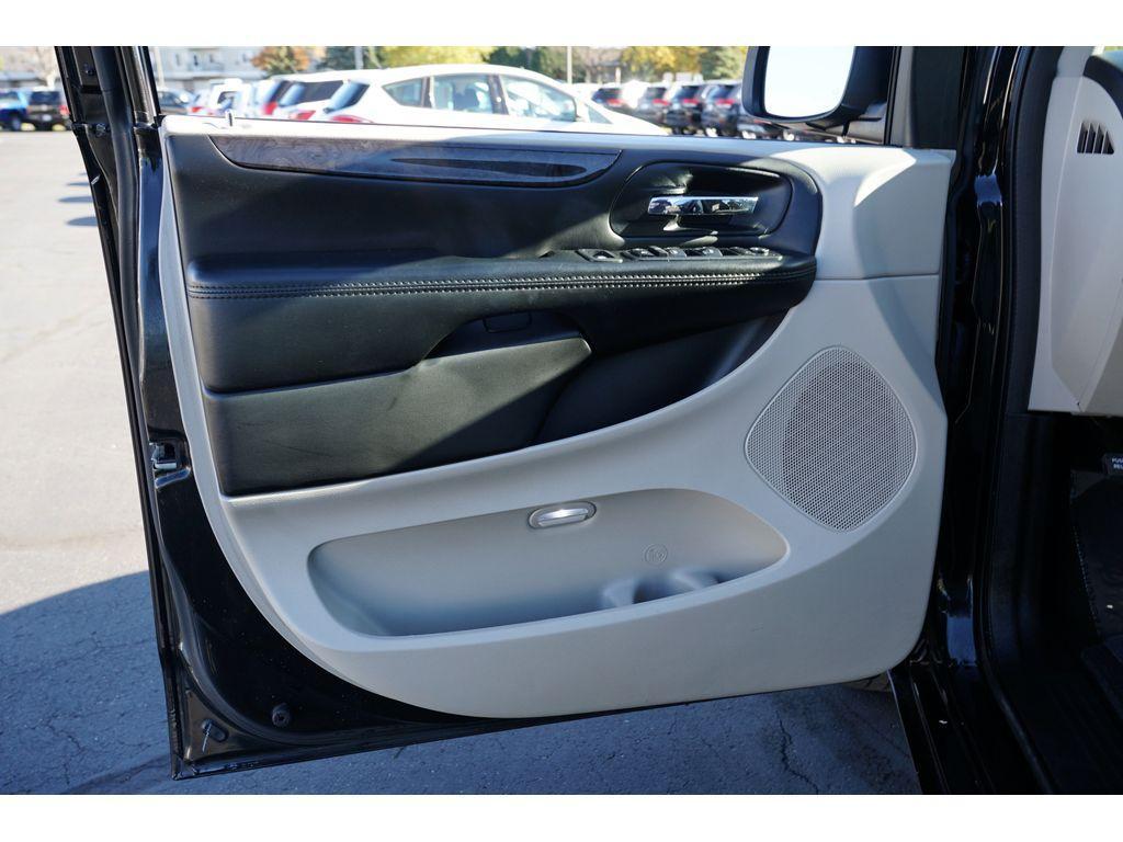 used 2018 Dodge Grand Caravan car, priced at $17,999