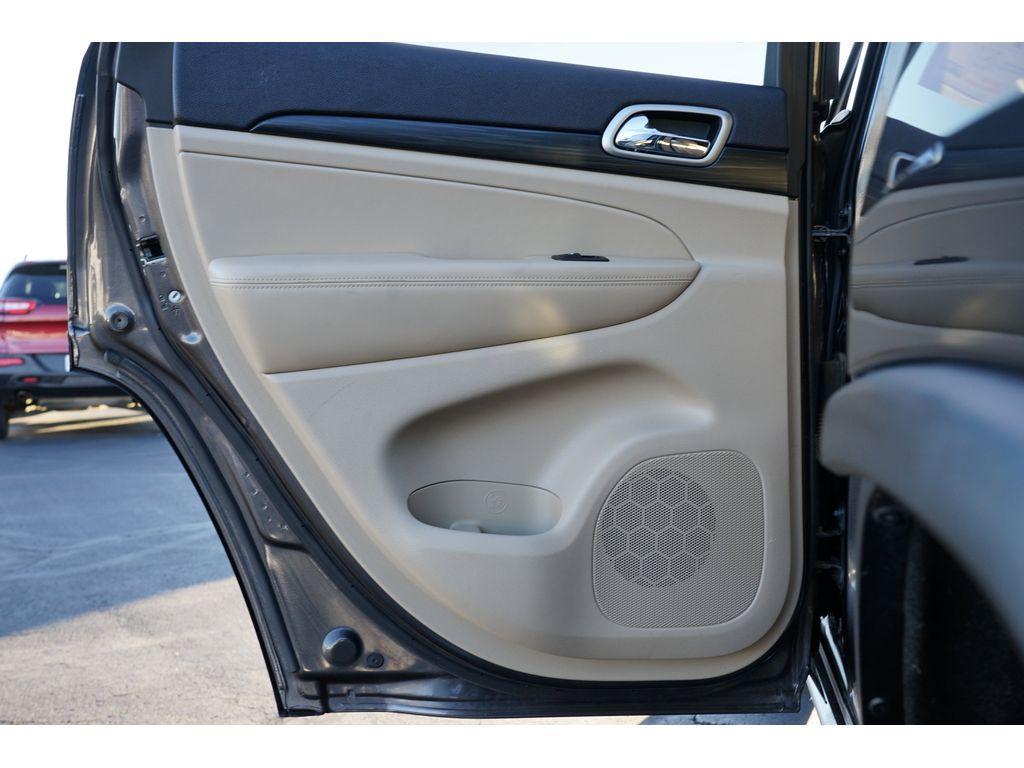 used 2019 Jeep Grand Cherokee car, priced at $18,999