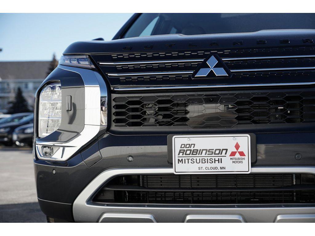 new 2025 Mitsubishi Outlander PHEV car, priced at $45,370