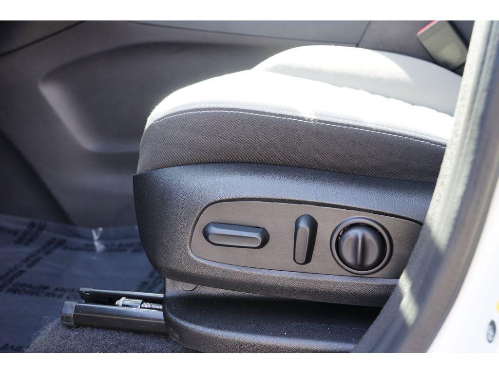 used 2021 Chevrolet Equinox car, priced at $19,999