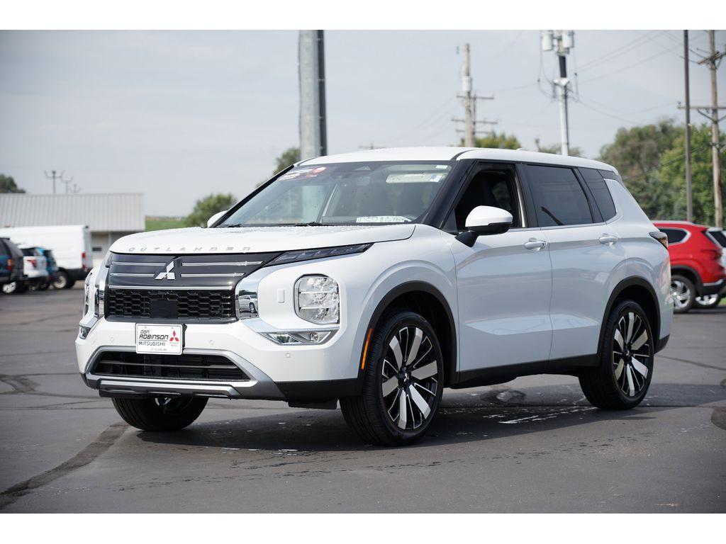 new 2025 Mitsubishi Outlander car