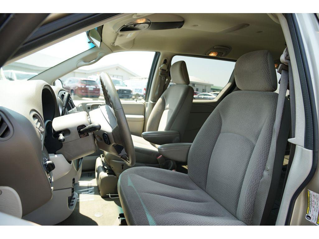 used 2006 Chrysler Town & Country car, priced at $3,999