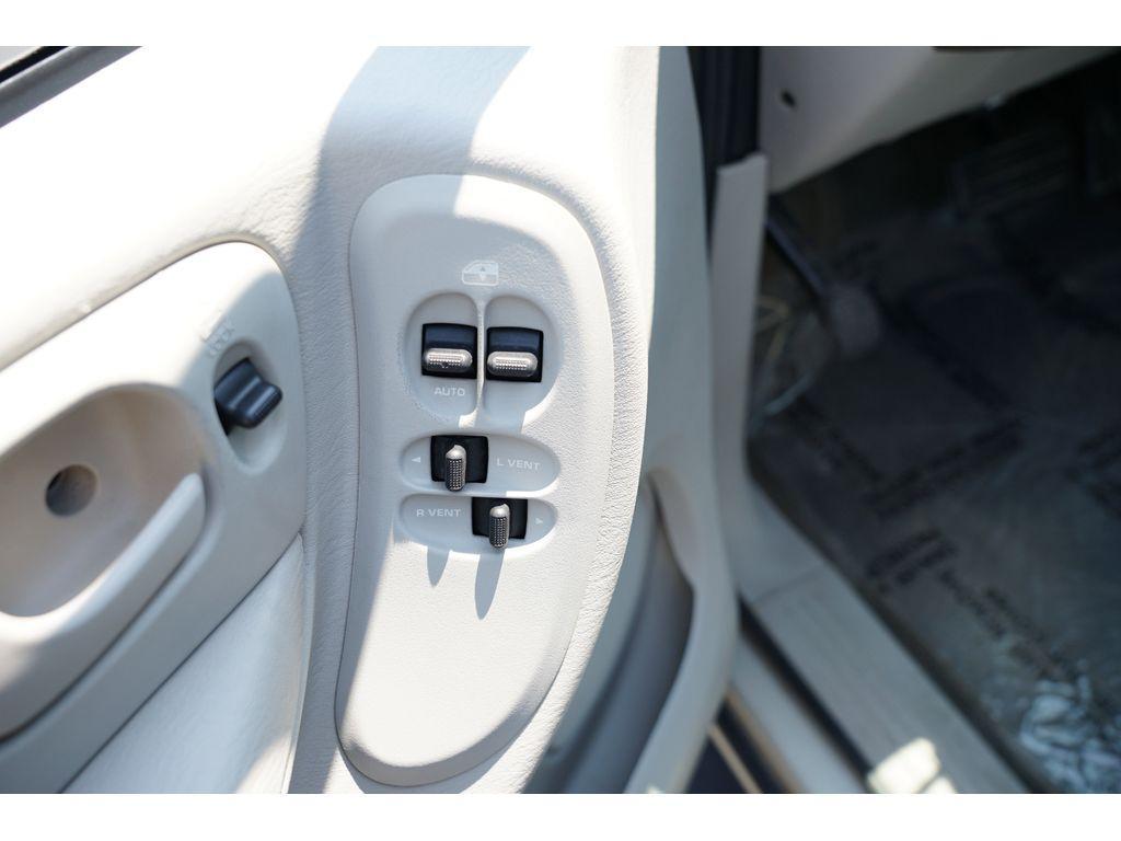 used 2006 Chrysler Town & Country car, priced at $3,999