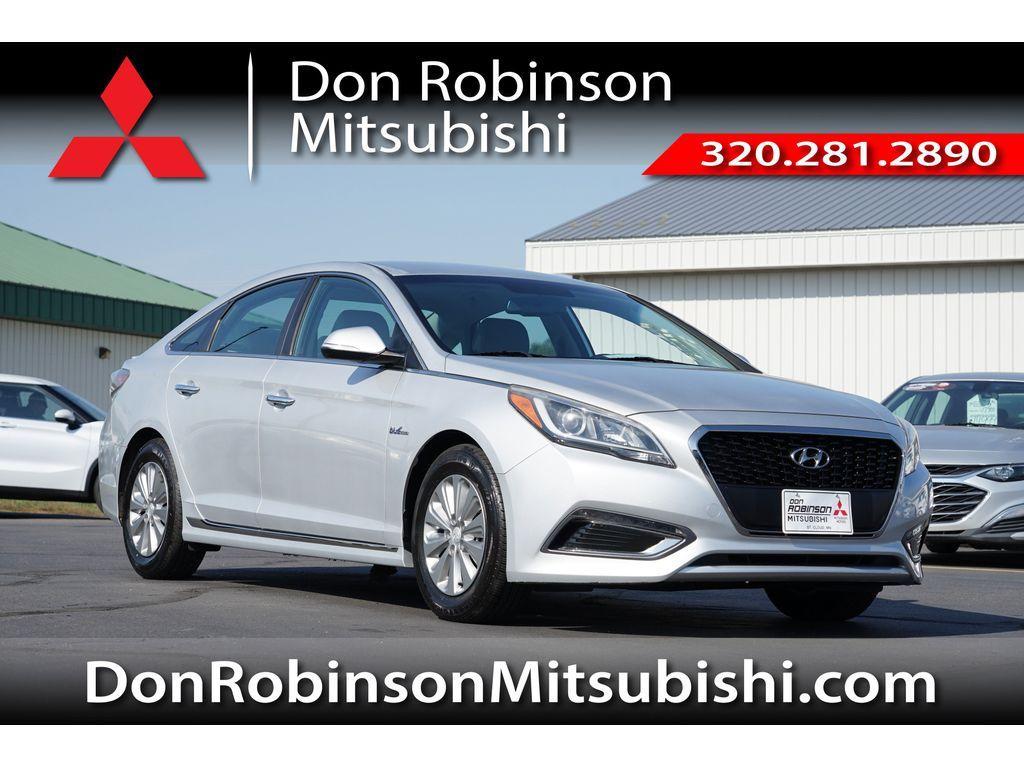 used 2016 Hyundai Sonata Hybrid car, priced at $13,999