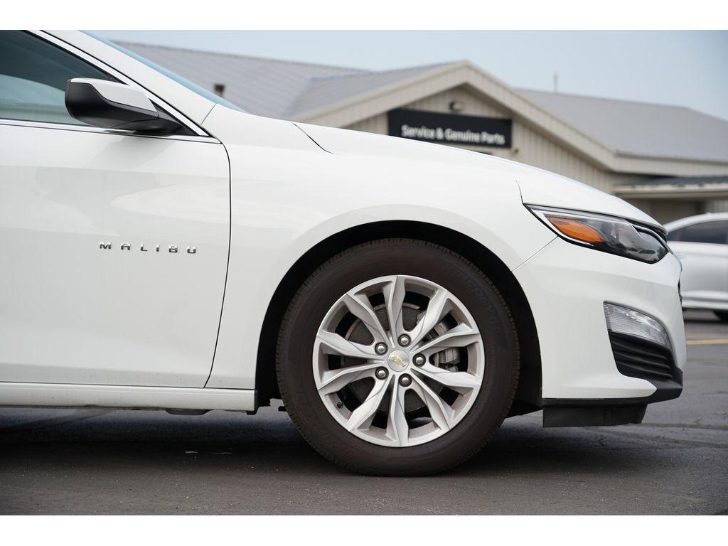 used 2022 Chevrolet Malibu car, priced at $18,999