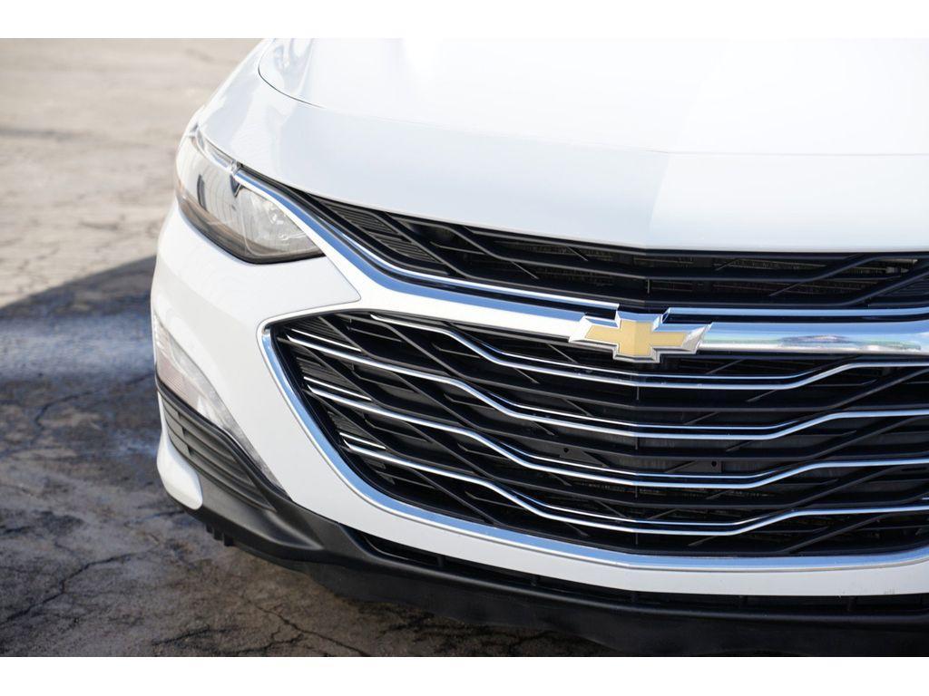 used 2022 Chevrolet Malibu car, priced at $18,999
