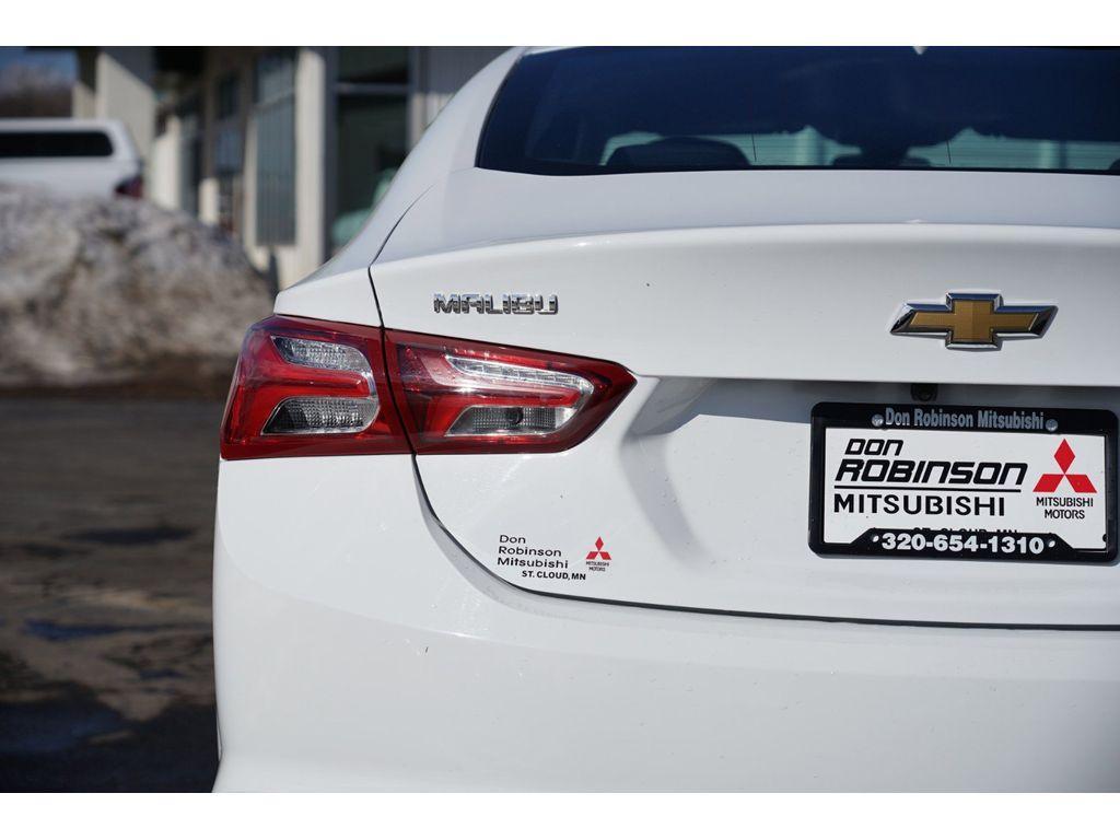 used 2022 Chevrolet Malibu car, priced at $18,999
