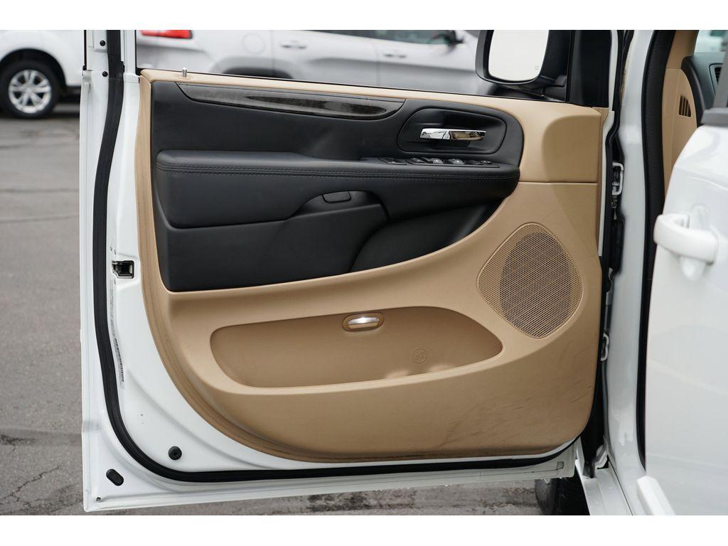 used 2016 Dodge Grand Caravan car, priced at $14,999
