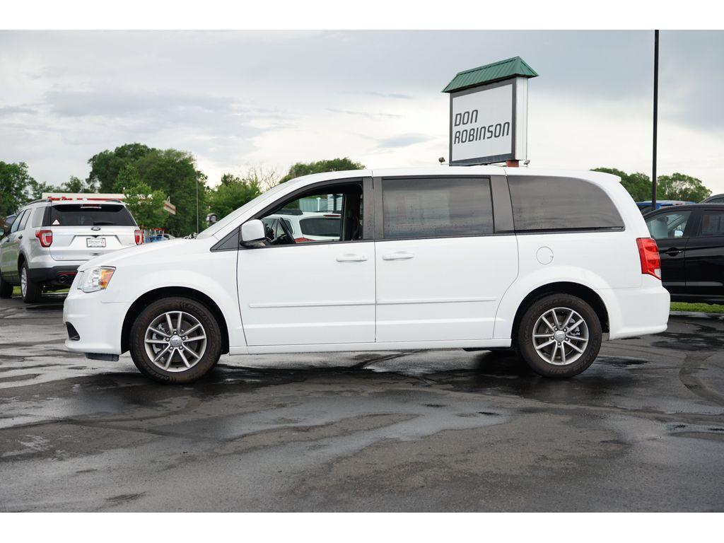 used 2016 Dodge Grand Caravan car, priced at $18,999