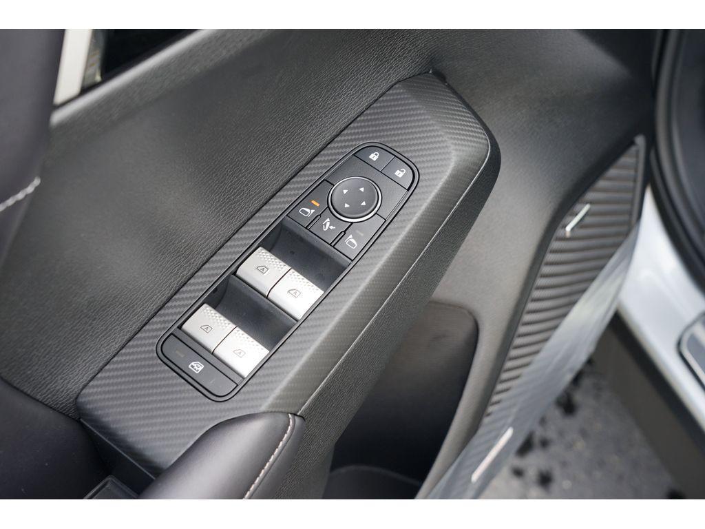 new 2025 Mitsubishi Outlander car