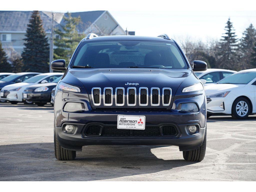 used 2015 Jeep Cherokee car, priced at $8,999