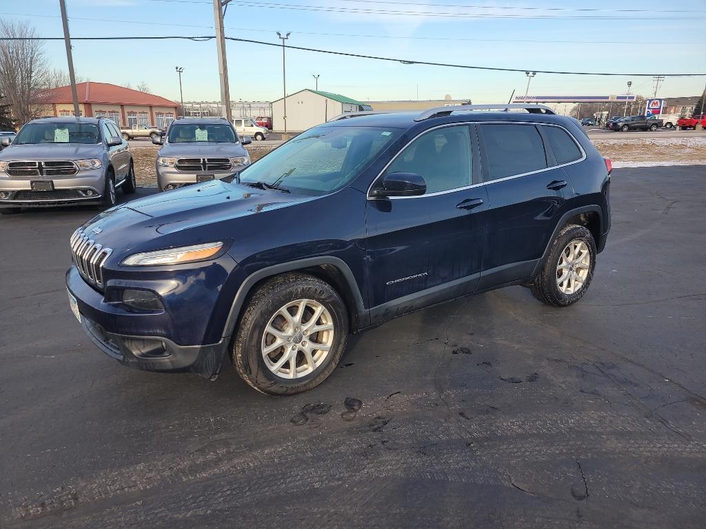 used 2015 Jeep Cherokee car, priced at $8,999