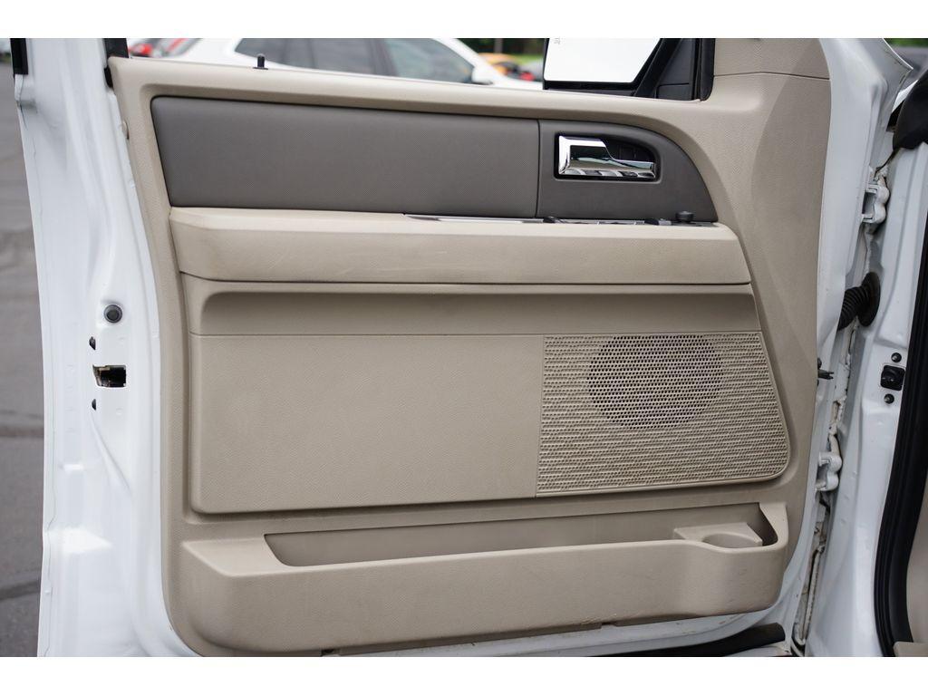 used 2014 Ford Expedition car, priced at $16,999