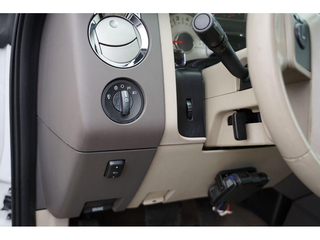 used 2014 Ford Expedition car, priced at $16,999
