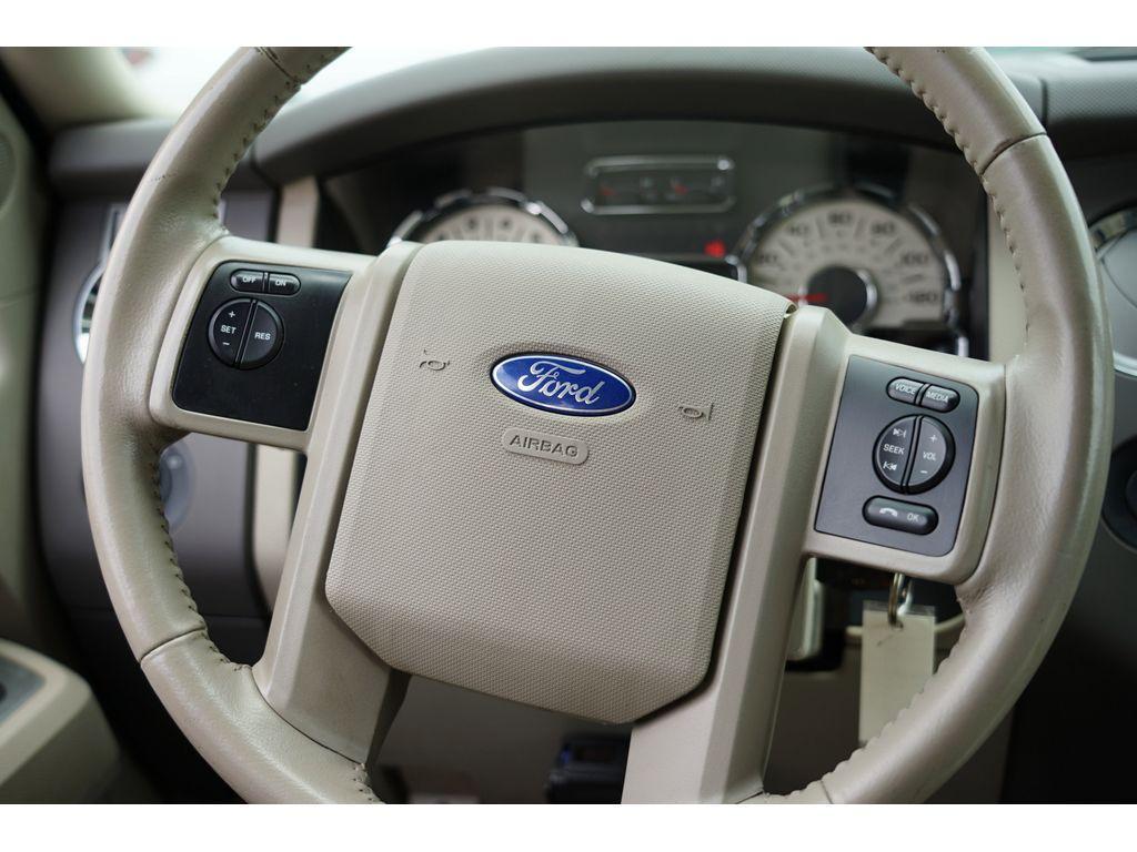 used 2014 Ford Expedition car, priced at $16,999