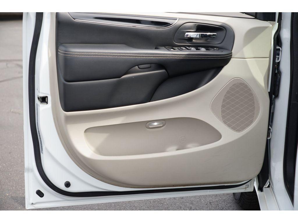 used 2017 Dodge Grand Caravan car, priced at $15,699