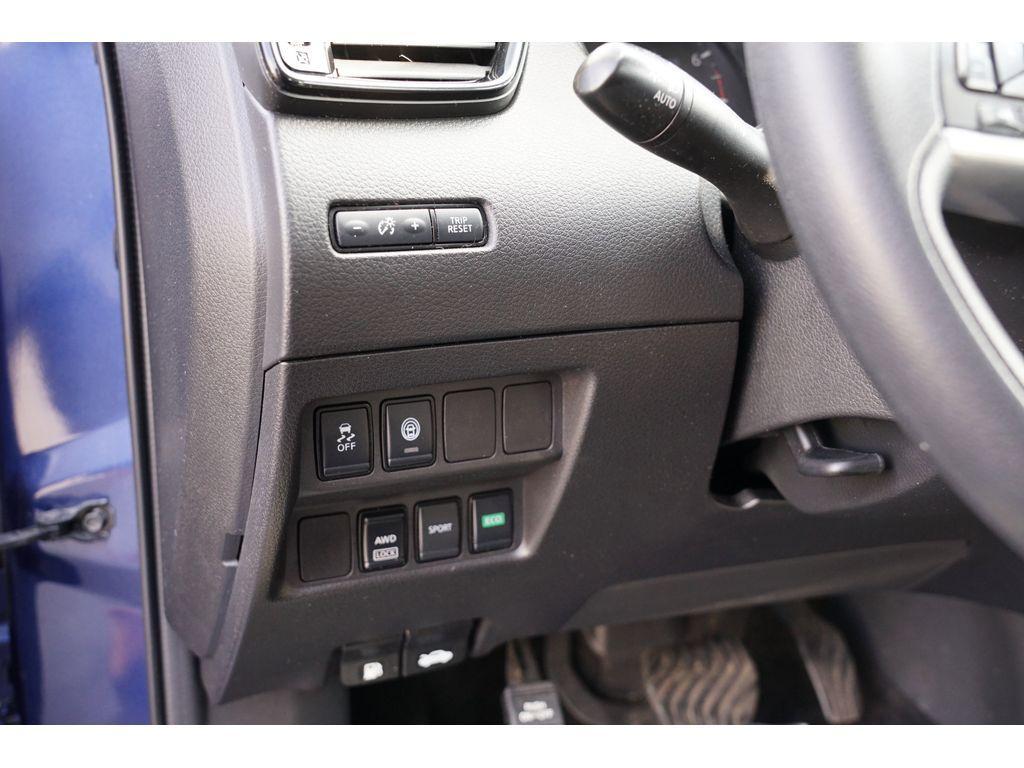 used 2022 Nissan Rogue Sport car, priced at $19,999