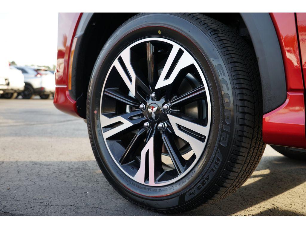 new 2025 Mitsubishi Eclipse Cross car, priced at $31,547