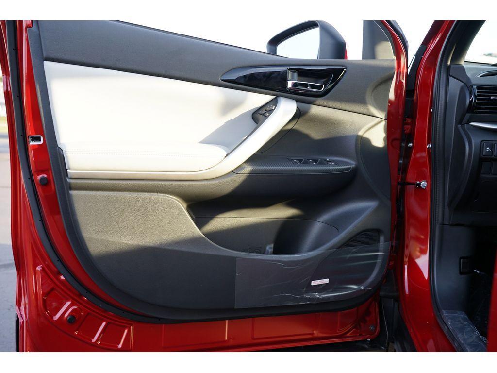 new 2025 Mitsubishi Eclipse Cross car, priced at $31,547