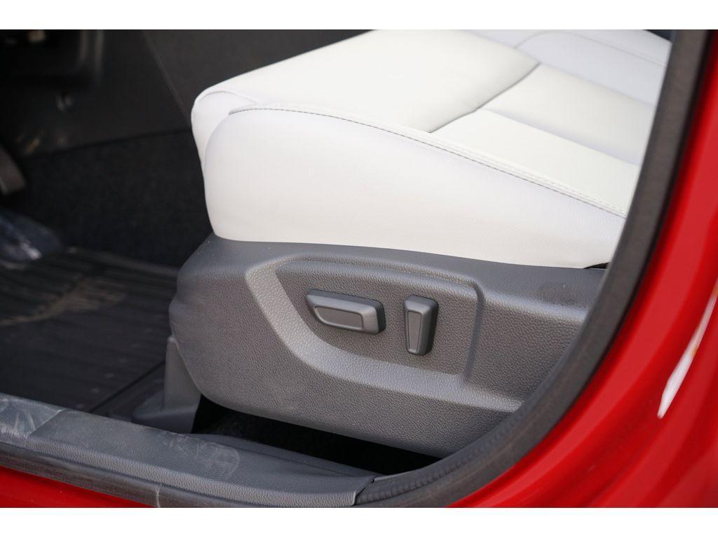 new 2025 Mitsubishi Eclipse Cross car, priced at $31,547