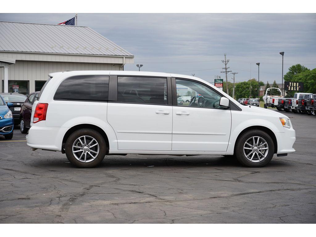 used 2016 Dodge Grand Caravan car, priced at $18,999