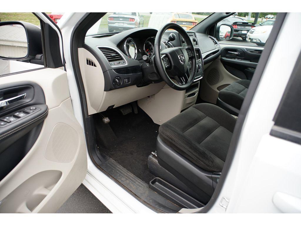 used 2016 Dodge Grand Caravan car, priced at $18,999