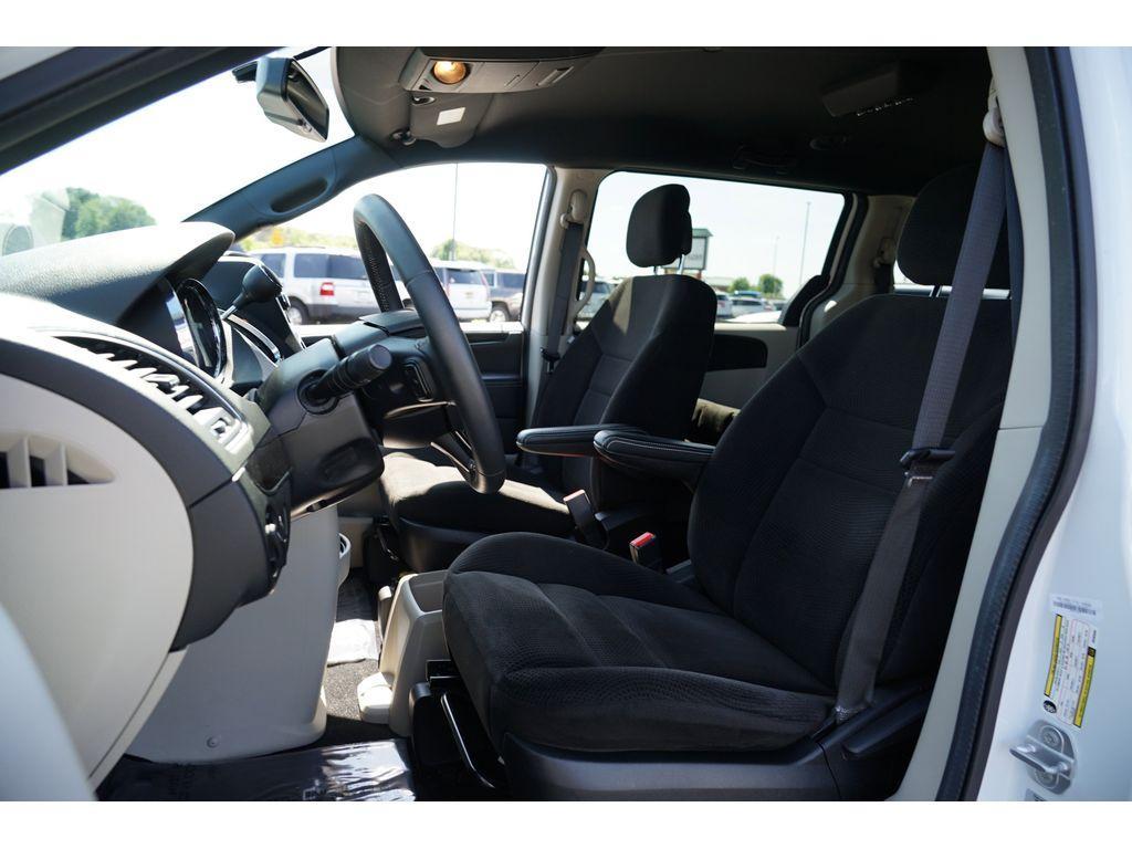used 2016 Dodge Grand Caravan car, priced at $17,999
