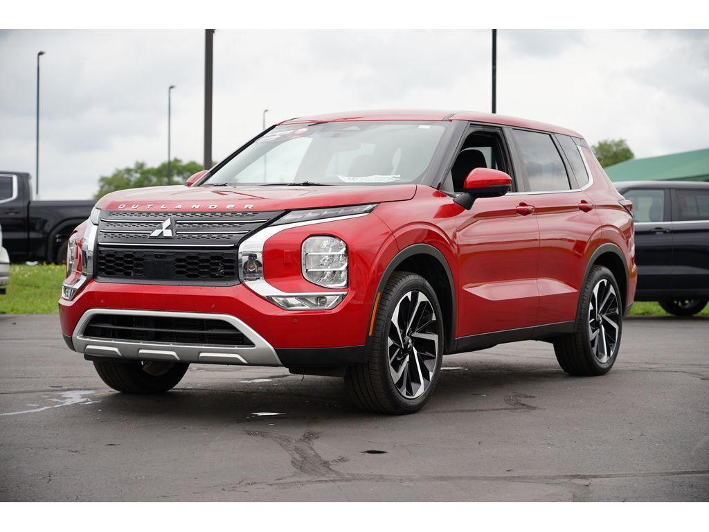 used 2023 Mitsubishi Outlander car, priced at $23,699