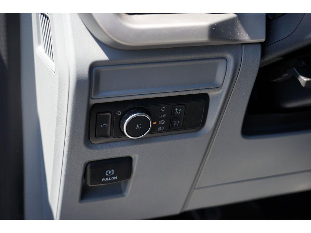 used 2022 Ford F-150 car, priced at $39,999