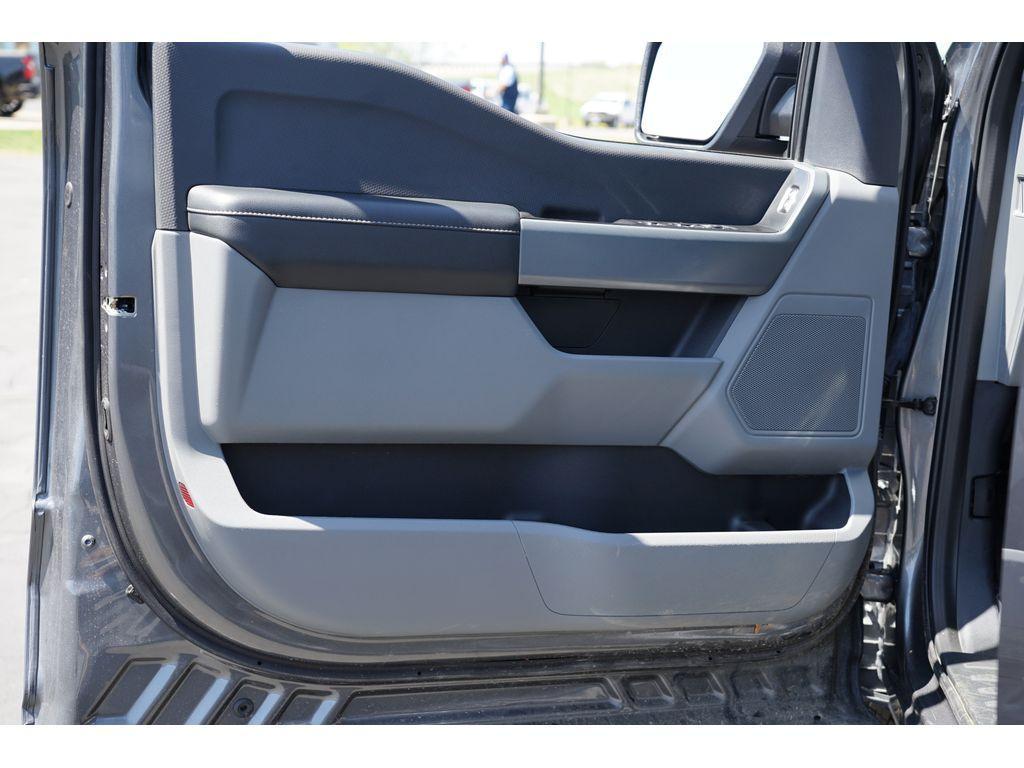 used 2022 Ford F-150 car, priced at $39,999