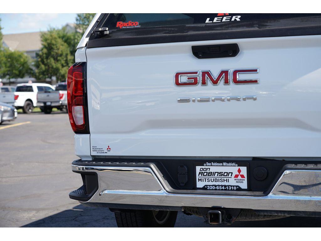 used 2022 GMC Sierra 1500 car, priced at $25,999
