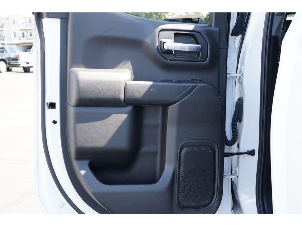 used 2022 GMC Sierra 1500 car, priced at $25,999