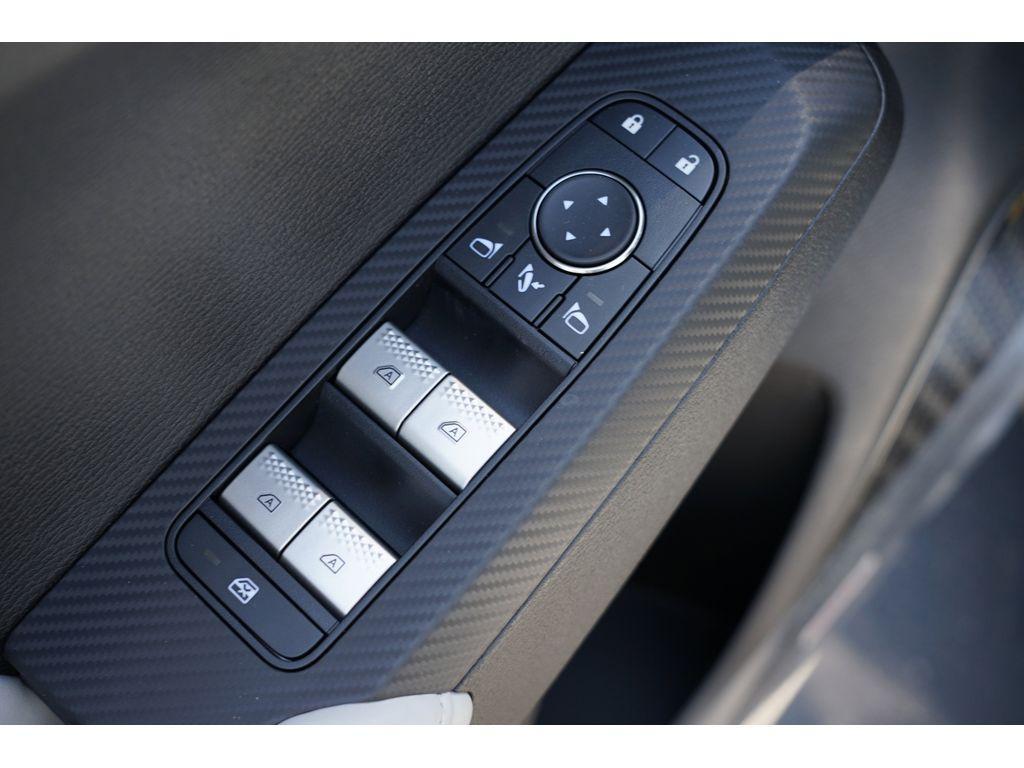 new 2025 Mitsubishi Outlander car, priced at $36,780