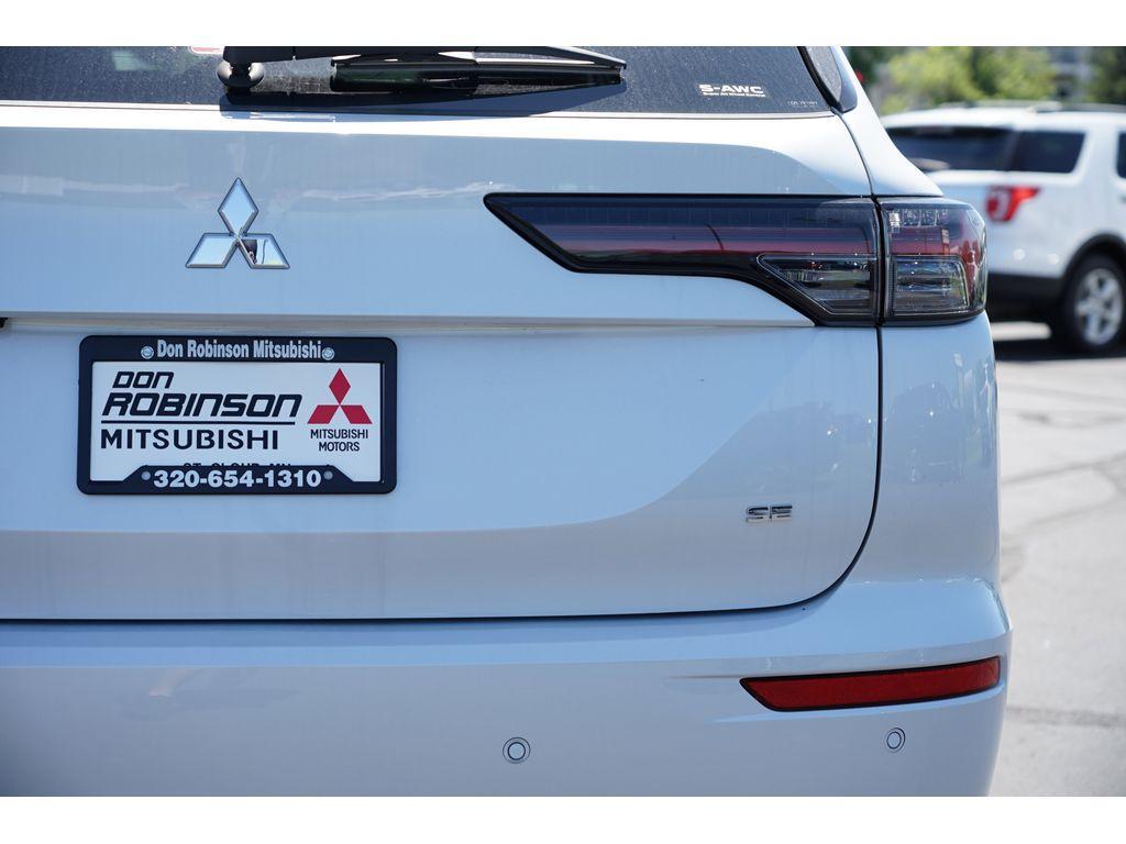 new 2025 Mitsubishi Outlander car, priced at $36,780